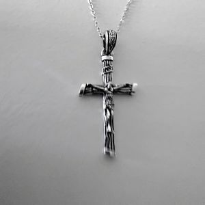 925 STERLING SILVER CROSS